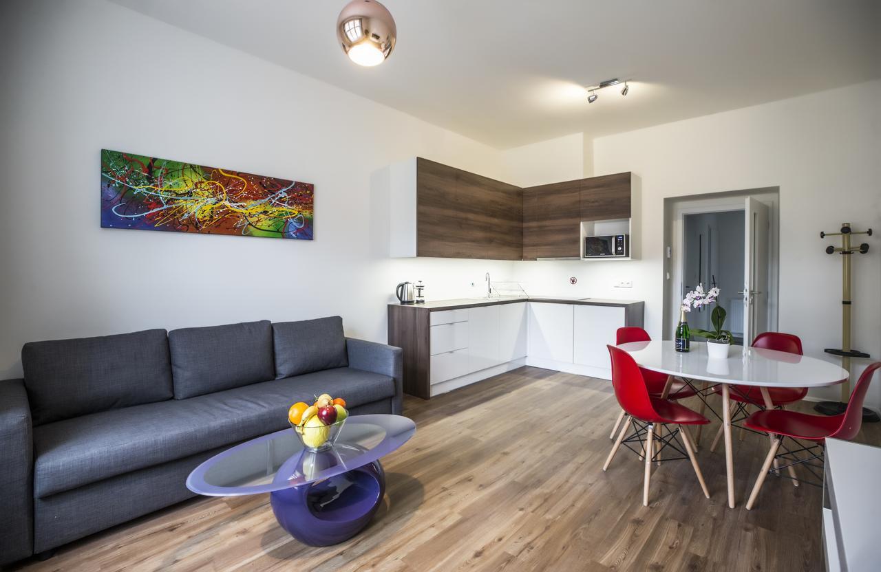 Prague City Stay Jagellonska מראה חיצוני תמונה