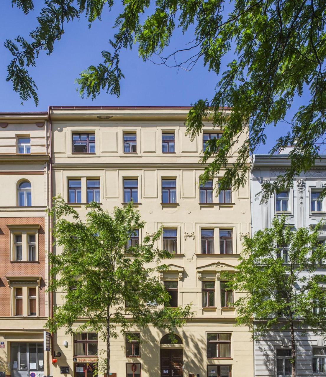 Prague City Stay Jagellonska מראה חיצוני תמונה